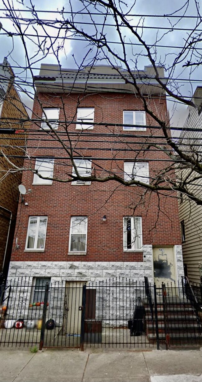 8 Goble St | Rentals in Newark, NJ