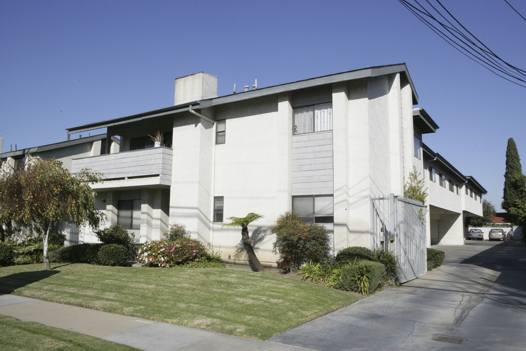 1107 Magnolia Ave in Gardena, CA - Building Photo