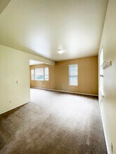 1000 NE B St in Pullman, WA - Building Photo - Building Photo