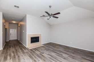 360 Marsha St in Saginaw, TX - Building Photo - Building Photo