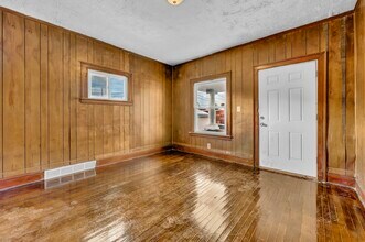 7412 Worley Ave in Cleveland, OH - Building Photo - Building Photo