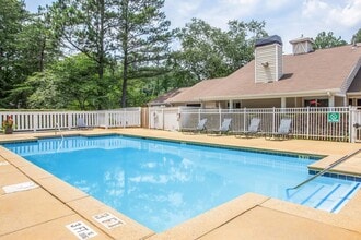Townhomes at Pinehill in Griffin, GA - Foto de edificio - Building Photo