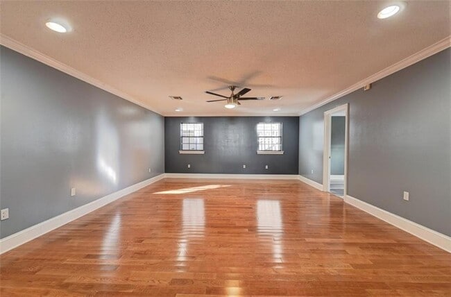 5923 General Haig St in New Orleans, LA - Foto de edificio - Building Photo