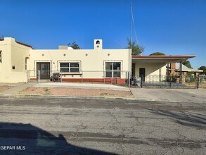 714 N San Marcial St in El Paso, TX - Building Photo - Building Photo