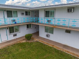 3525 Tyler St in Hollywood, FL - Building Photo