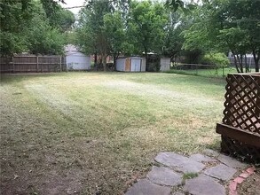 209 W Haddock St in Norman, OK - Building Photo - Building Photo