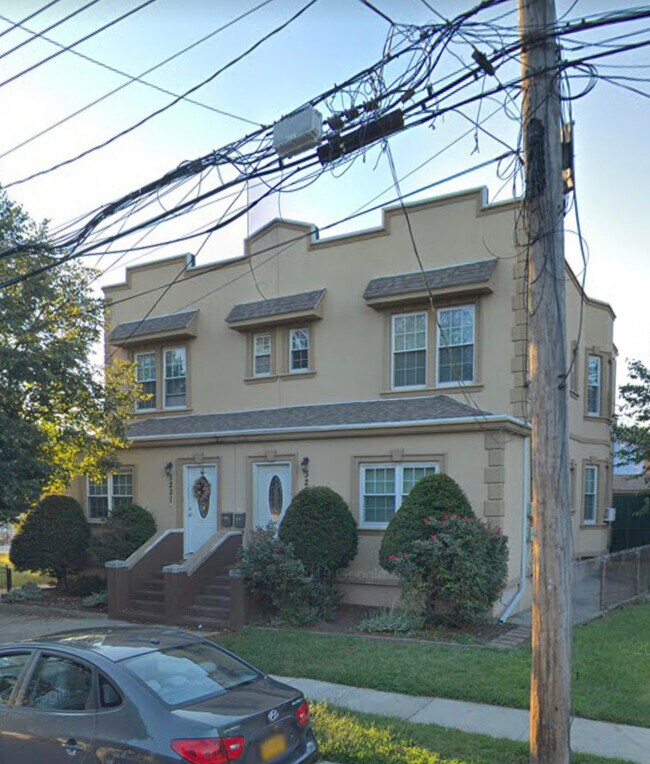 3233 Lafayette Ave Rentals in Bronx, NY