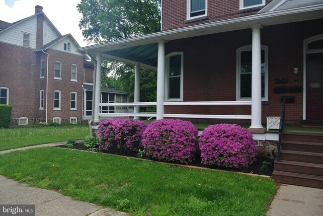 property at 330 Broad St
