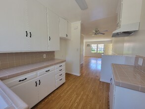 13644 Leadwell St in Los Angeles, CA - Building Photo - Building Photo