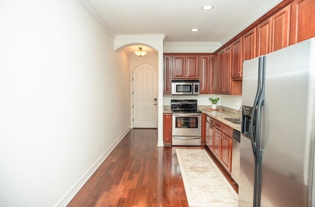 603 S Gomez Ave in Tampa, FL - Building Photo - Building Photo