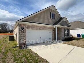 80 Burr Oak Cv in Oakland, TN - Building Photo - Building Photo