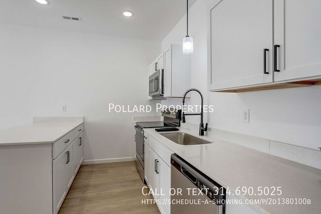 property at 624 Parkview Dr