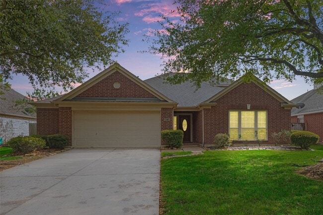 16715 Red Falls Cir