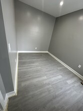 260 S 6th St, Unit Apt #3 in Newark, NJ - Building Photo - Building Photo