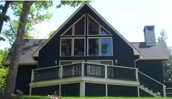 559 Chalet Village Dr in Dillard, GA - Building Photo