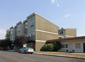 7516-7524 SE Milwaukie Ave in Portland, OR - Foto de edificio - Building Photo