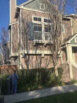 1013 Fuller Terrace in Sunnyvale, CA - Building Photo