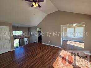 801 Tall Chief St in Buckner, MO - Building Photo - Building Photo