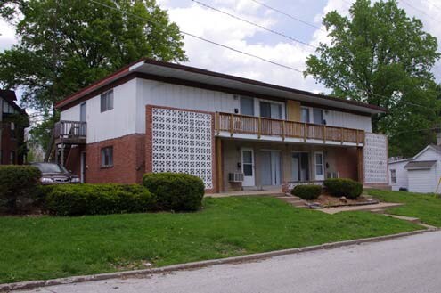 100 N Pennsylvania Ave in Belleville, IL - Foto de edificio - Building Photo
