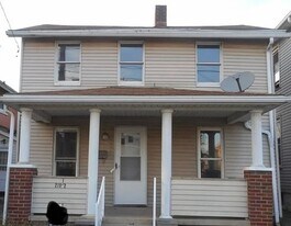 219 1/2 Friendship St in New Castle, PA - Building Photo