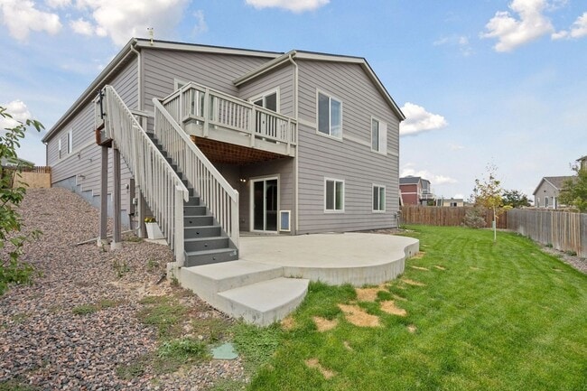 property at 2346 Horse Shoe Cir
