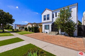 3429 Edgehill Dr in Los Angeles, CA - Building Photo - Building Photo