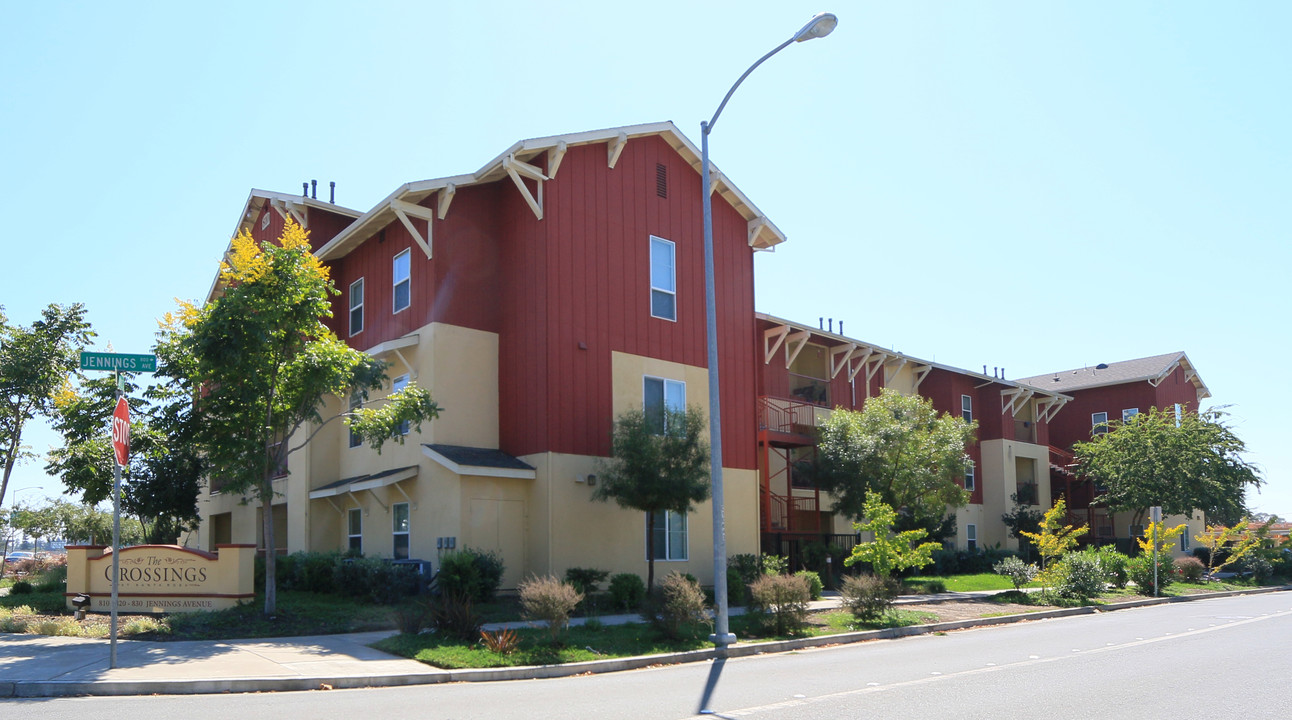 Crossings at Santa Rosa in Santa Rosa, CA - Building Photo