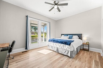 639 Maple St, Unit ID1397946P in Columbus, IN - Foto de edificio - Building Photo