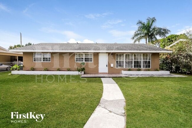 property at 4962 Pineaire Ln