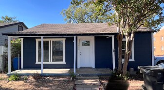 1000 W Hammond St in Fort Worth, TX - Building Photo