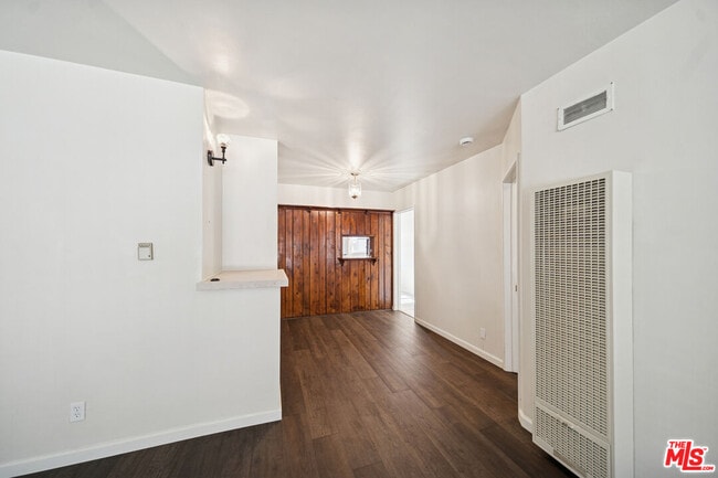 5319 Vantage Ave in Los Angeles, CA - Building Photo - Building Photo