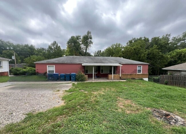 property at 11321 E Lexington Ave