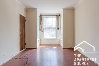 3036 N Seminary Ave, Unit 1 in Chicago, IL - Building Photo - Building Photo