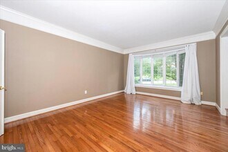 3220 Winmoor Dr in Ijamsville, MD - Building Photo - Building Photo