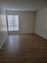 10331 Lindley Ave, Unit 256 in Porter Ranch, CA - Building Photo