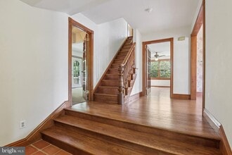 5 Saddle Dr in Mount Laurel, NJ - Building Photo - Building Photo