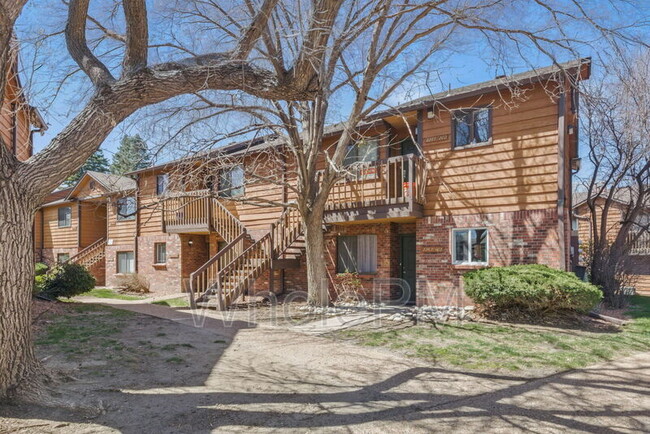 property at 2267 S Buckley Rd