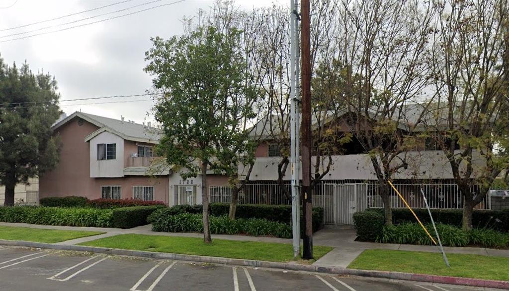 1722 Toberman St in Los Angeles, CA - Building Photo