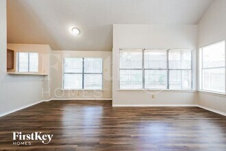 922 Ramblewood Dr in Lewisville, TX - Building Photo - Building Photo
