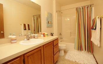 Meadow Springs Apartments in Holland, MI - Building Photo - Interior Photo