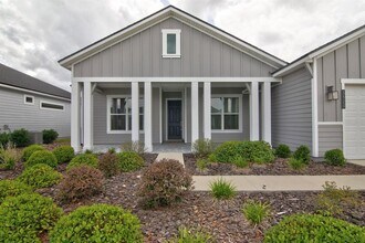 3522 SW 120th Dr in Gainesville, FL - Foto de edificio - Building Photo