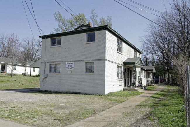 Esquire Apartments in Memphis, TN - Building Photo - Building Photo