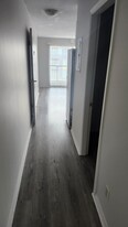 3683 E Hastings St in Vancouver, BC - Building Photo