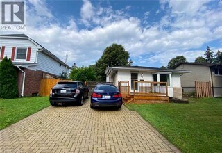 93 Glenroy Rd in London, ON - Building Photo - Building Photo