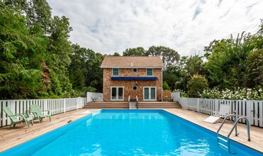 7 Driftwood Ln in East Hampton, NY - Building Photo - Building Photo