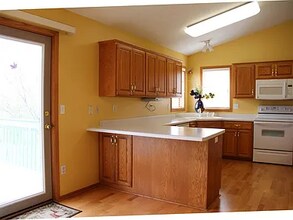 4333 10 St NW in Rochester, MN - Building Photo - Building Photo