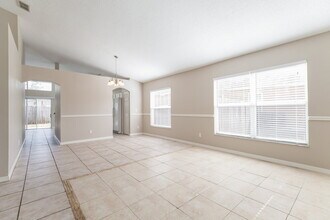 4439 Brookdale Ct in Orlando, FL - Building Photo - Building Photo