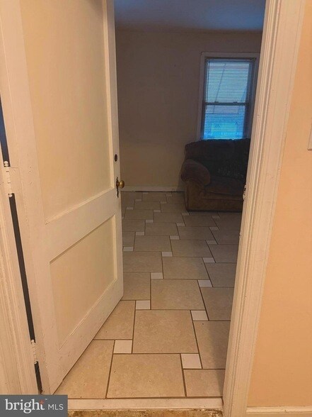 4401 Bleigh Ave in Philadelphia, PA - Building Photo - Building Photo