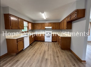 168 Old Corinth Rd in Newnan, GA - Building Photo - Building Photo