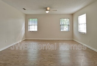 1567 Rutledge Ave in Jacksonville, FL - Building Photo - Building Photo